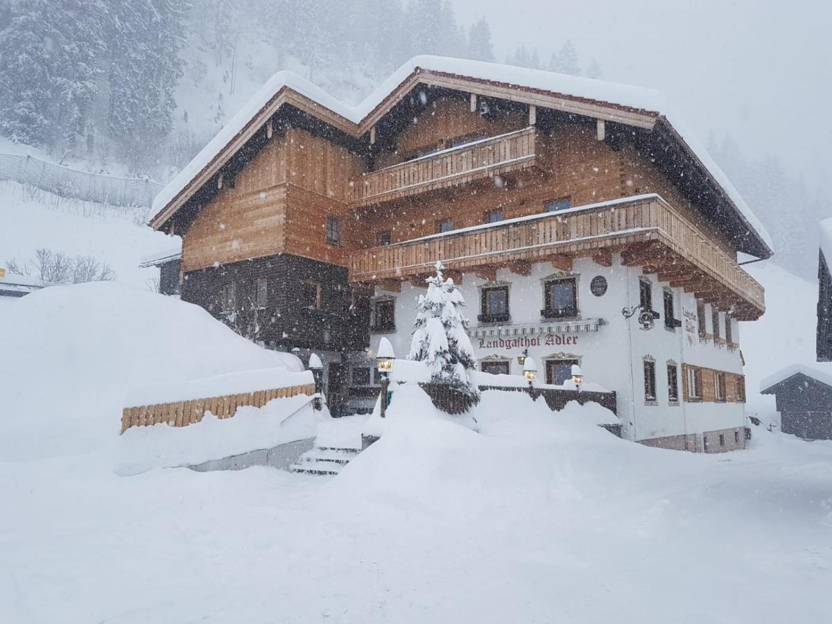 Landgasthof Adler Hinterhornbach Exteriör bild